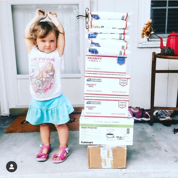 ENDED!!! Enter to win Poshmark VA Services - Picture 7 of 8